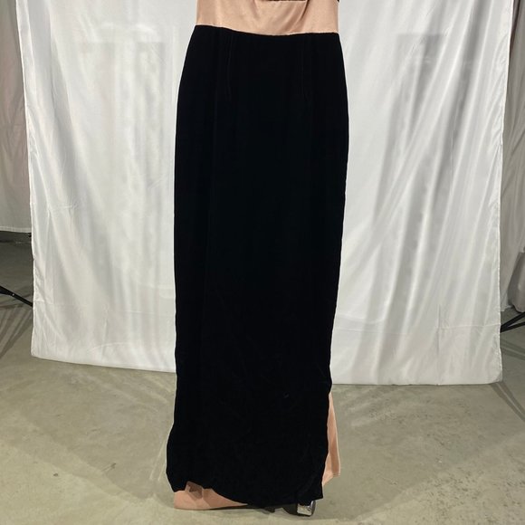 Jim Hjelm Occasions - Dress - Picture 2 of 6